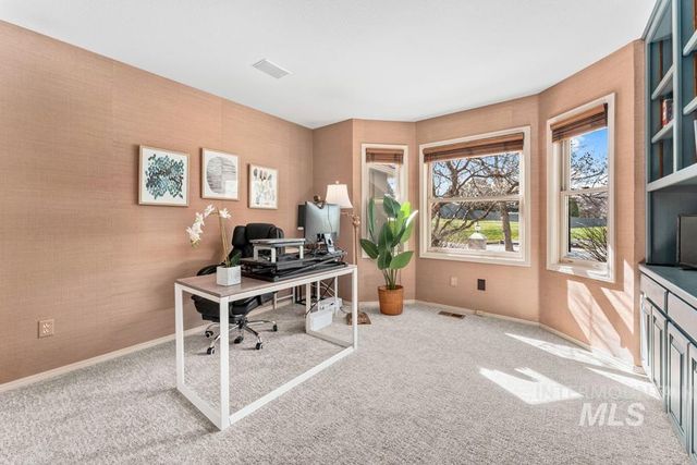 1865 E Sendero Ln, Boise, ID 83712