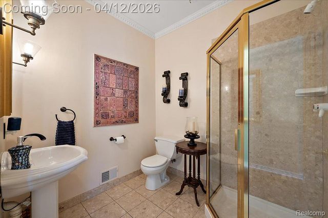 3422 Kilmer Drive, Troy, MI 48083