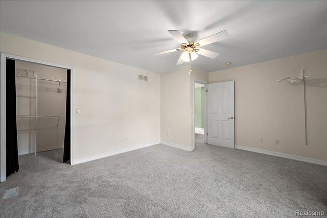 3422 Kilmer Drive, Troy, MI 48083