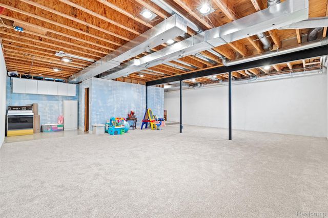 3422 Kilmer Drive, Troy, MI 48083