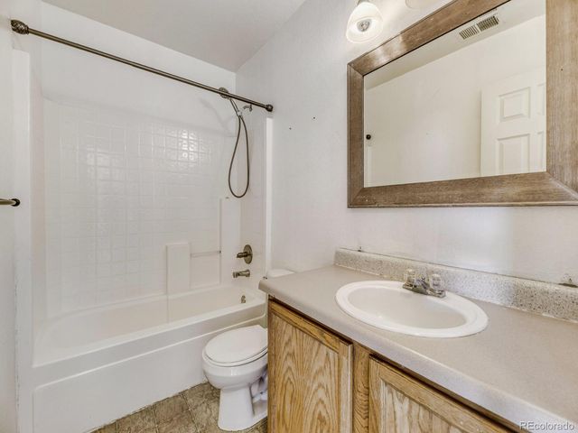 3879 S Himalaya Way, Aurora, CO 80013