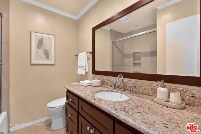 937 18th Street 2, Santa Monica, CA 90403