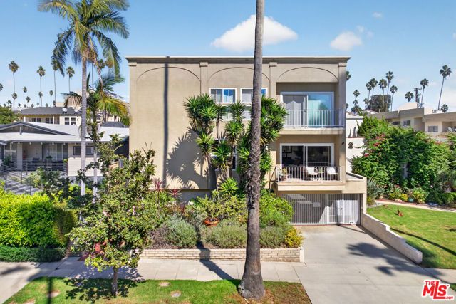 937 18th Street 2, Santa Monica, CA 90403
