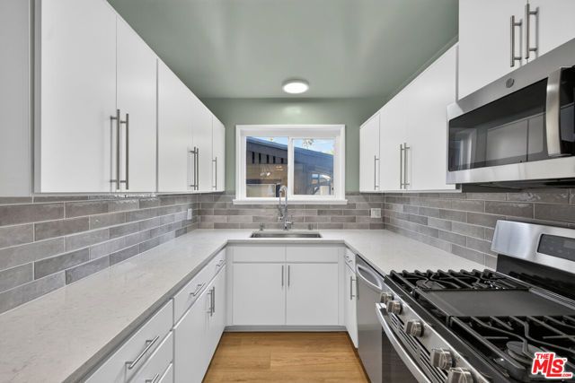 937 18th Street 2, Santa Monica, CA 90403