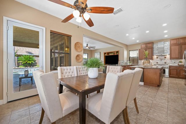 5408 Rowser Way, Elk Grove, CA 95757