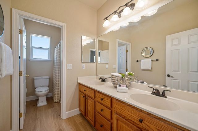 5408 Rowser Way, Elk Grove, CA 95757