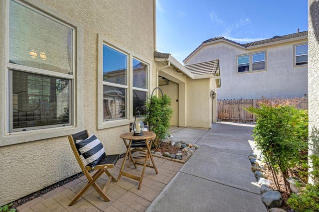 5408 Rowser Way, Elk Grove, CA 95757