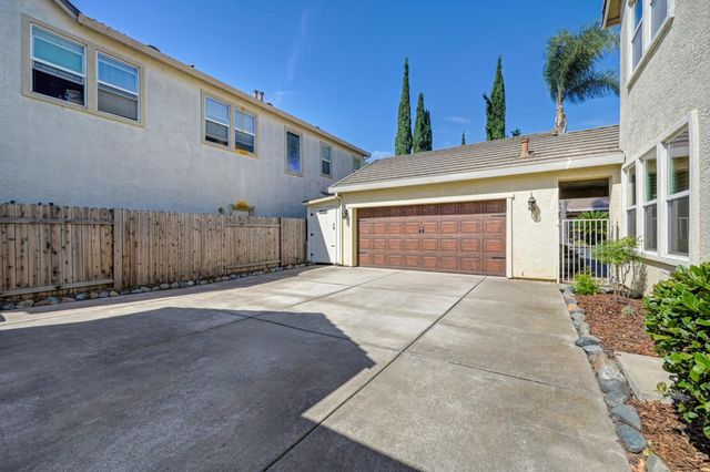 5408 Rowser Way, Elk Grove, CA 95757