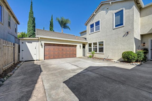 5408 Rowser Way, Elk Grove, CA 95757