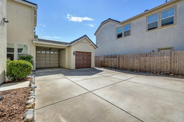 5408 Rowser Way, Elk Grove, CA 95757