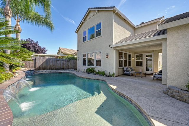 5408 Rowser Way, Elk Grove, CA 95757