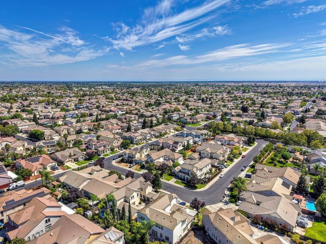 5408 Rowser Way, Elk Grove, CA 95757