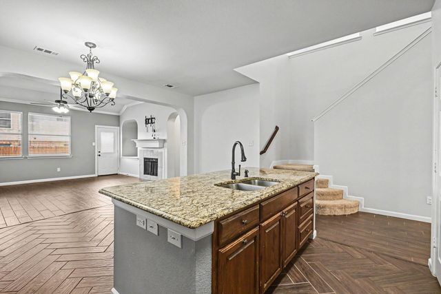 10005 Shelburne Road, Fort Worth, TX 76244