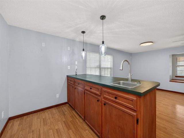 222 Indiana RD, Lockhart, TX 78644