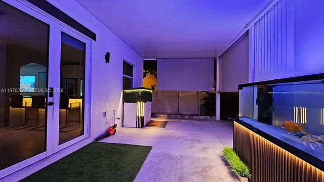 17070 SW 91st St, Miami, FL 33196