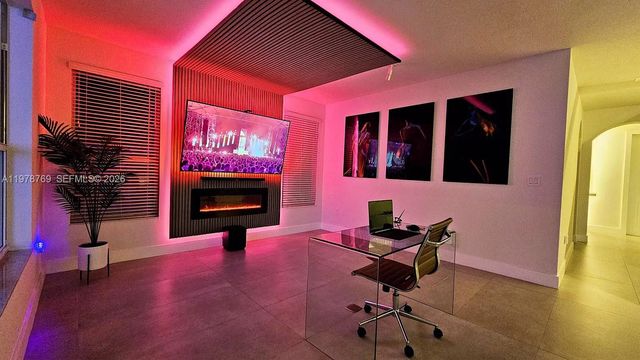 17070 SW 91st St, Miami, FL 33196