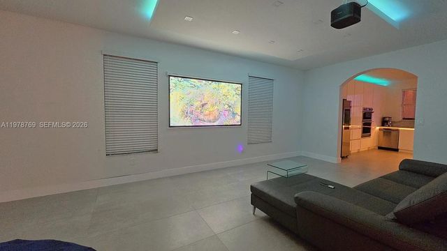 17070 SW 91st St, Miami, FL 33196