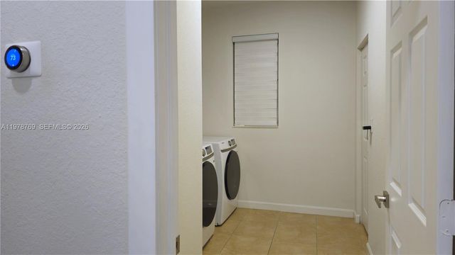 17070 SW 91st St, Miami, FL 33196