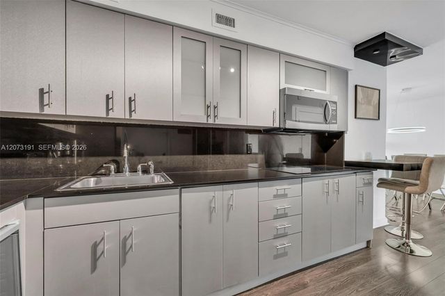 6770 Indian Creek Drive 15F, Miami Beach, FL 33141
