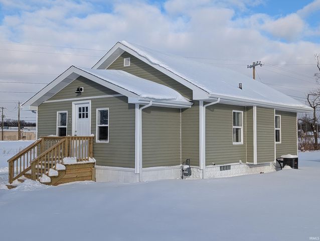 2716 Roosevelt Avenue, Elkhart, IN 46517