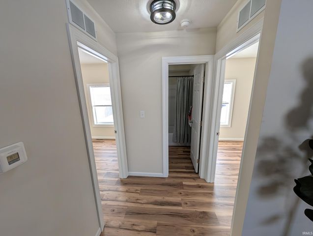 2716 Roosevelt Avenue, Elkhart, IN 46517