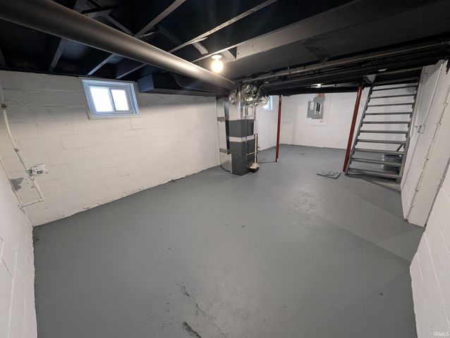 2716 Roosevelt Avenue, Elkhart, IN 46517