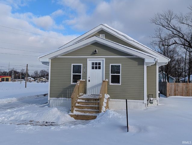 2716 Roosevelt Avenue, Elkhart, IN 46517