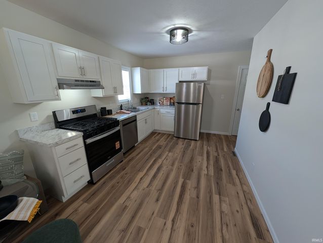 2716 Roosevelt Avenue, Elkhart, IN 46517