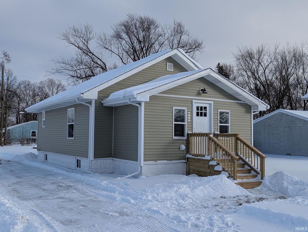 2716 Roosevelt Avenue, Elkhart, IN 46517