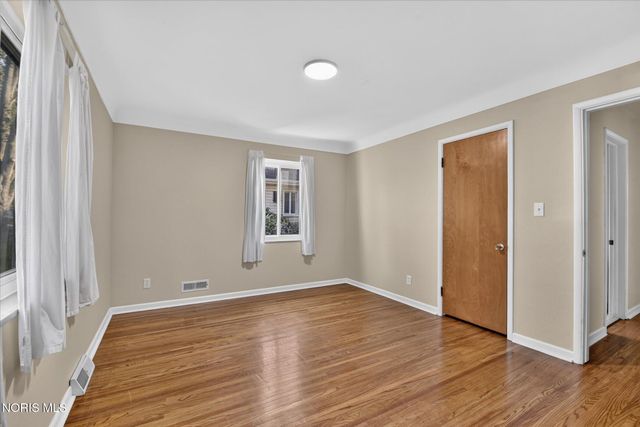2801 Wicklow Road, Toledo, OH 43606