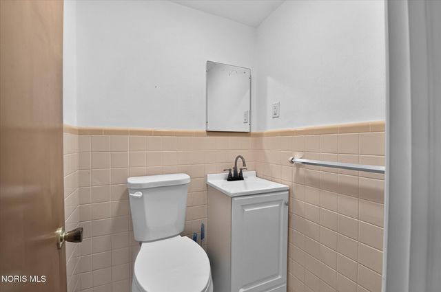 2801 Wicklow Road, Toledo, OH 43606