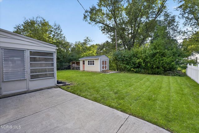 2801 Wicklow Road, Toledo, OH 43606