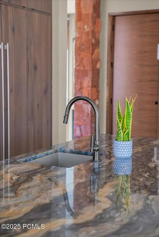 784 N Sanctuary Place, Ivins, UT 84738