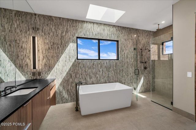 784 N Sanctuary Place, Ivins, UT 84738