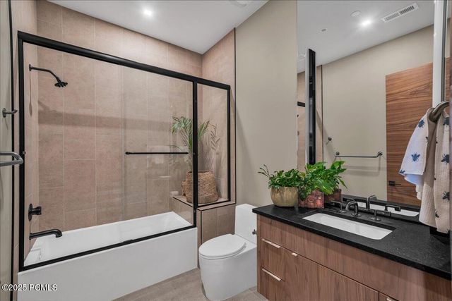 784 N Sanctuary Place, Ivins, UT 84738