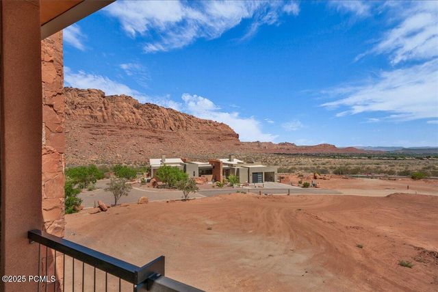 784 N Sanctuary Place, Ivins, UT 84738