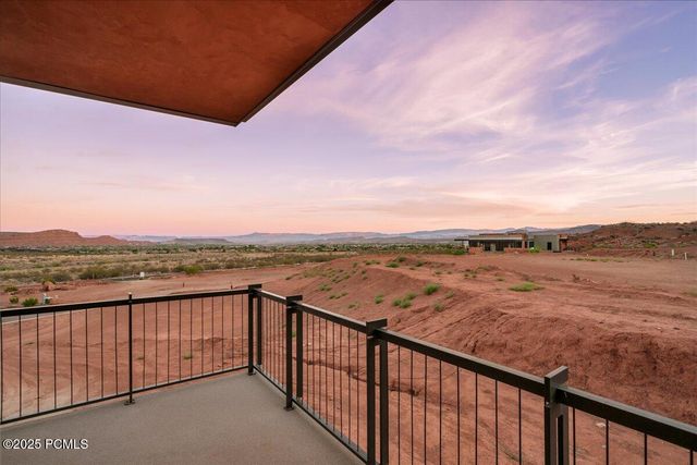 784 N Sanctuary Place, Ivins, UT 84738