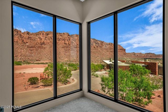 784 N Sanctuary Place, Ivins, UT 84738