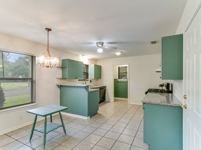 3100 Louis Avenue, Corsicana, TX 75110