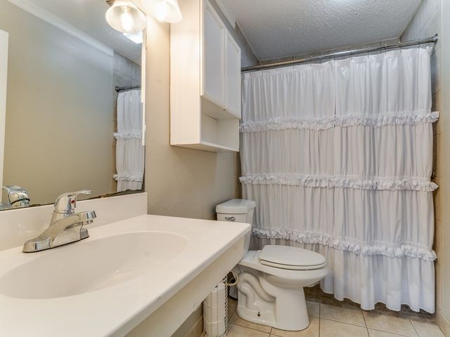 3100 Louis Avenue, Corsicana, TX 75110