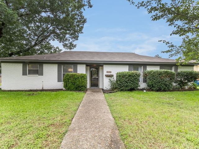 3100 Louis Avenue, Corsicana, TX 75110