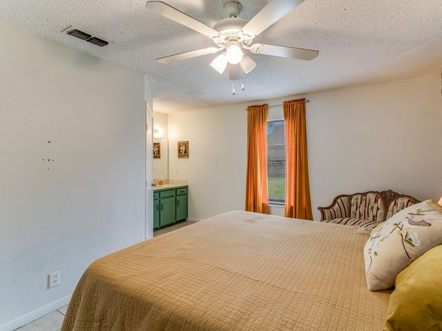 3100 Louis Avenue, Corsicana, TX 75110