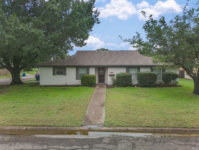 3100 Louis Avenue, Corsicana, TX 75110