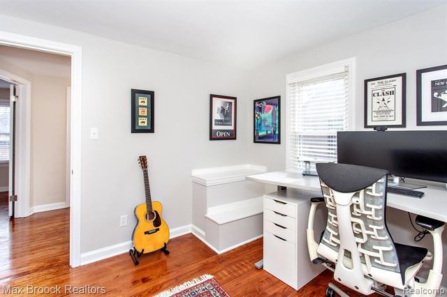 26434 Wyoming Road, Huntington Woods, MI 48070