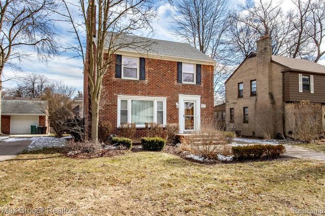 26434 Wyoming Road, Huntington Woods, MI 48070