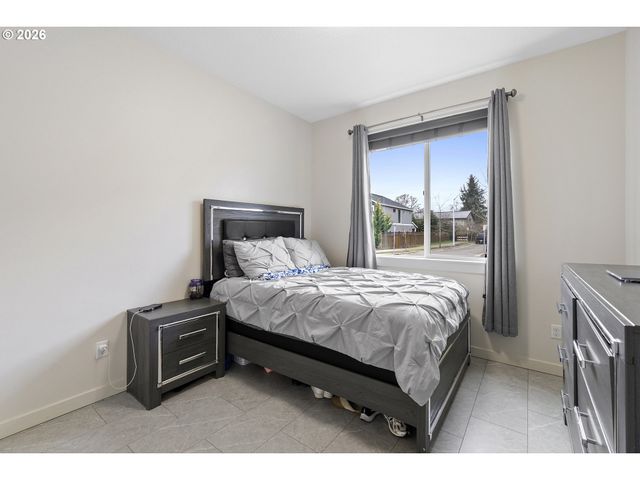 102 N 35TH Pl, Cornelius, OR 97113