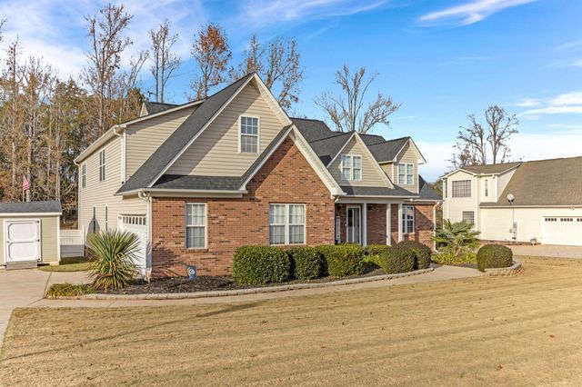 137 Stonehedge Drive, Inman, SC 29316