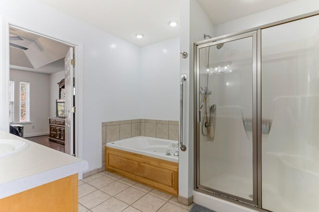 137 Stonehedge Drive, Inman, SC 29316