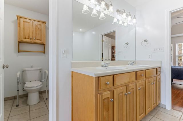 137 Stonehedge Drive, Inman, SC 29316