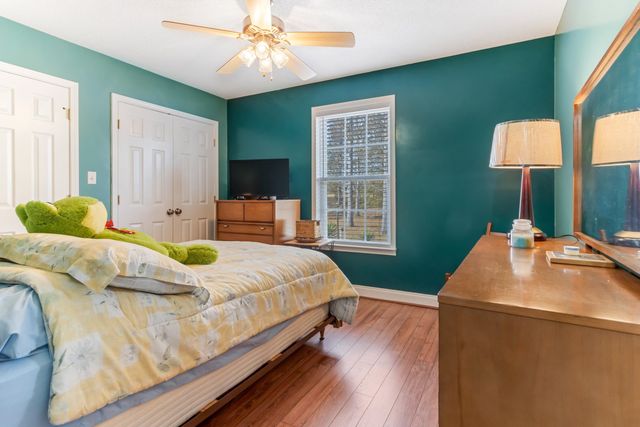 137 Stonehedge Drive, Inman, SC 29316